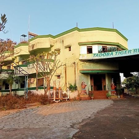 Oyo Flagship Tadoba Tiger Resort Mohurli Εξωτερικό φωτογραφία