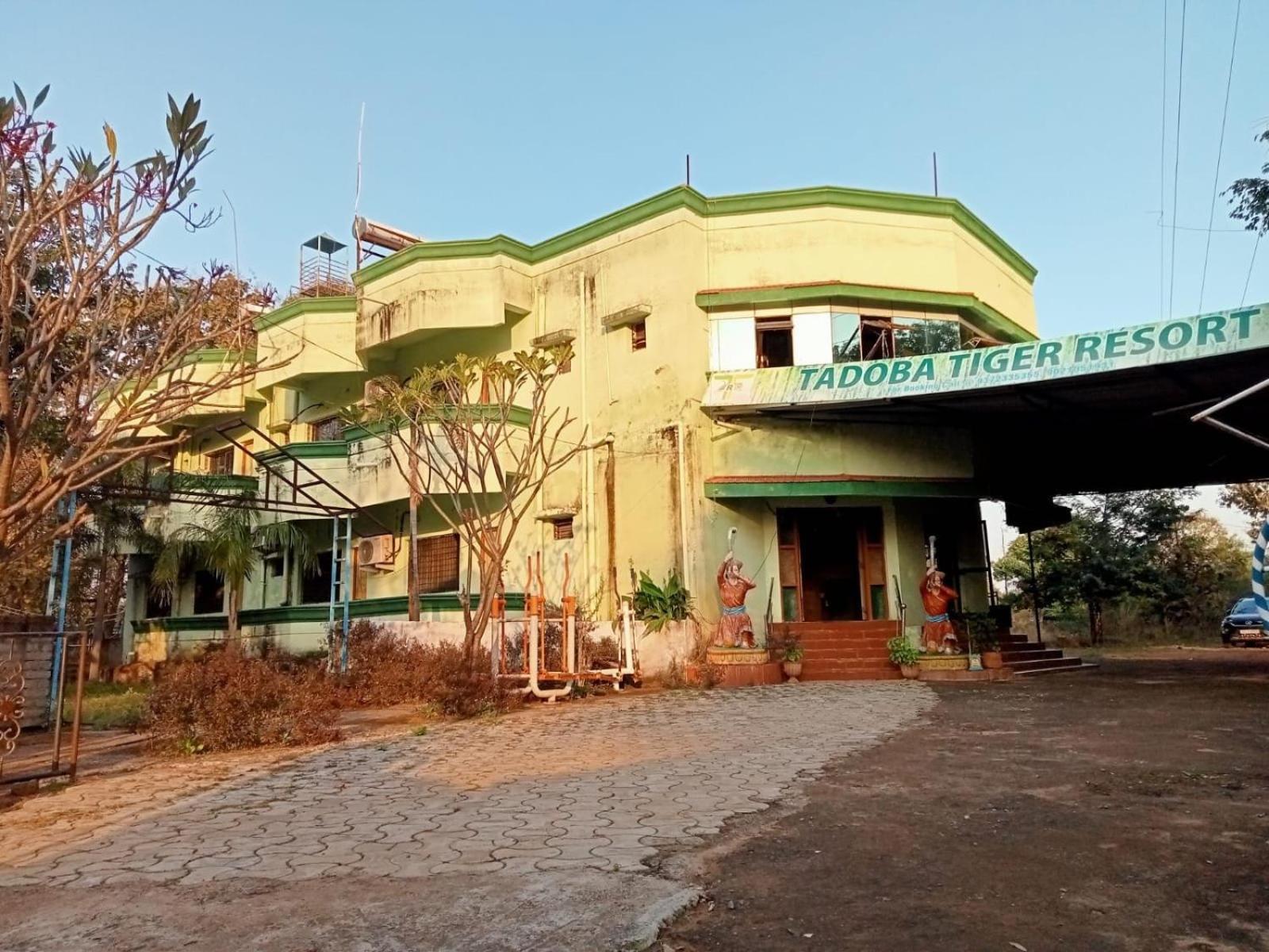 Oyo Flagship Tadoba Tiger Resort Mohurli Εξωτερικό φωτογραφία